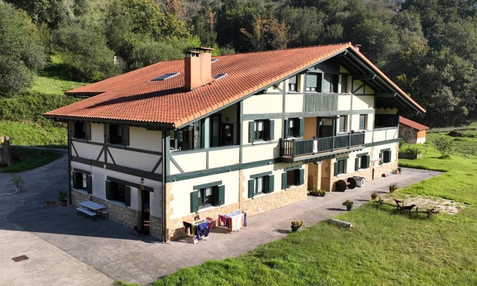 Olaskoegia House | Oribar Bazter Goikoa -Calma y naturaleza by Egona