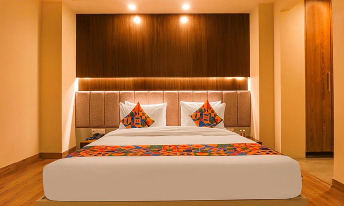 Anand Vihar Hotel | Oriva Prime Shanit