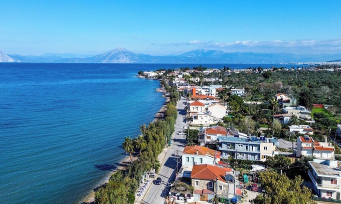 Patras House | ORIZONTAS mesonette Villa with Sea View