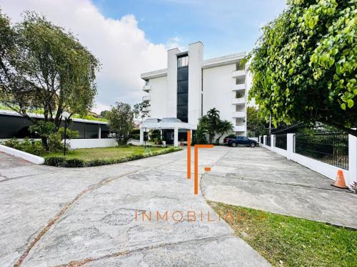 Yoses Apartment | Otro Yoses