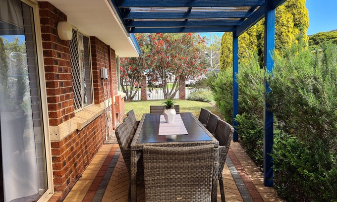 Middleton Beach House | OURZ - Close to the beach