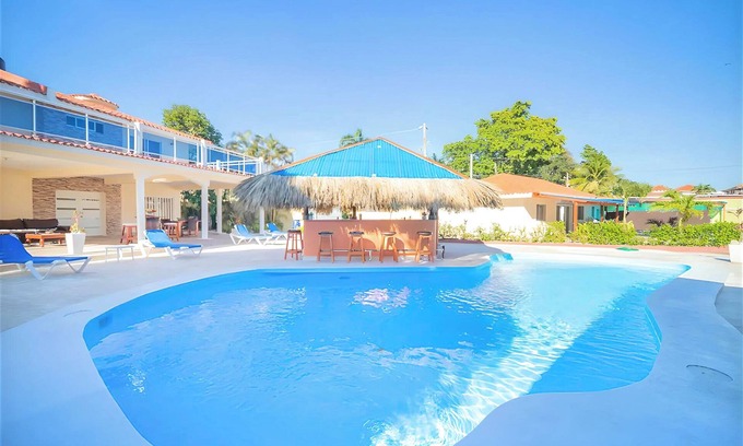 Playa Chiquita Villa | Outstanding 7BR Villa with pool, private, close to beach & all Sosua offers