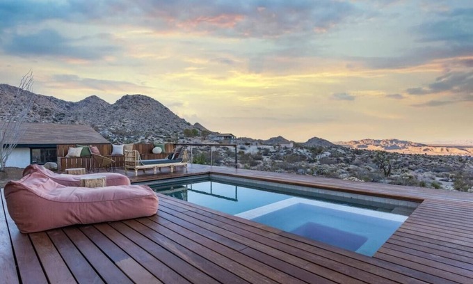 Joshua Tree Highlands House | Overlook Joshua Tree- Pool & Spa Near Park