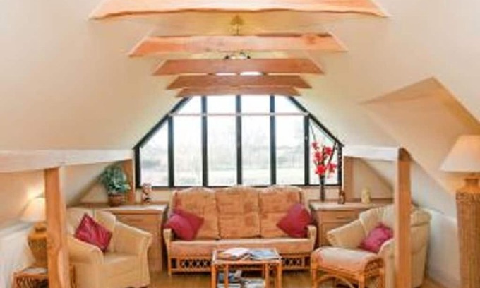 Woodbridge Apartment | Owls Nest - Peace and Tranquility near Woodbridge & Framlingham in rural Suffolk