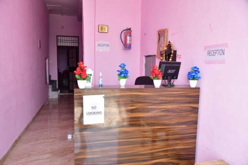 Meerut Hotel | OYO Hotel Krishna