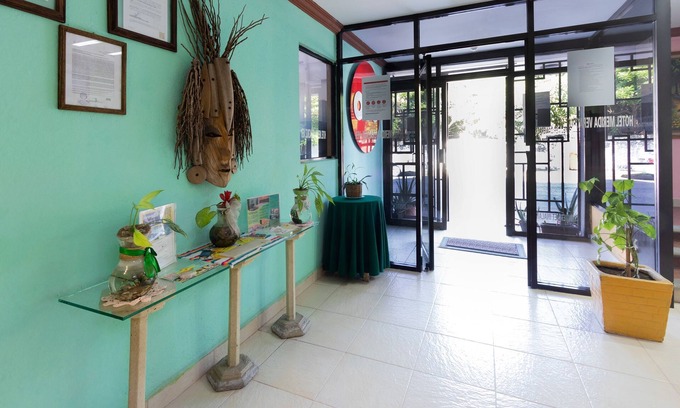 Zona Centro Hotel | OYO Hotel Merida