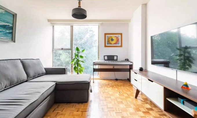 Del Valle Apartment | P403- 3BR/1BTH - One Bedroom Apartment, Sleeps 5