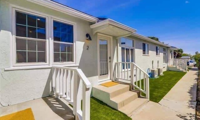 North Pacific Beach House | Pacific Beach Gem Walk to Law Street Beach