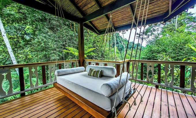 Bajo Tigre Cabin | Pacuare Lodge by Böëna