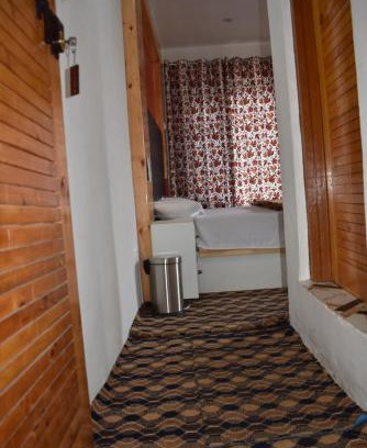 Pahalgam Hotel | Pahalgam Galaxy