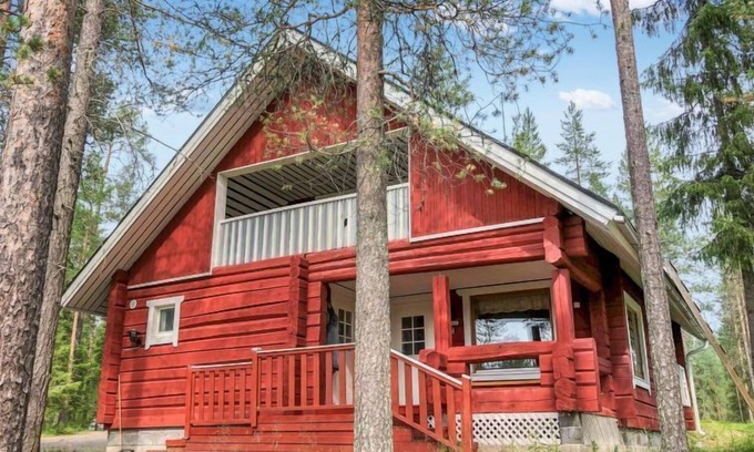 Kuusamo House | Pajalan Hirsitupa by Interhome