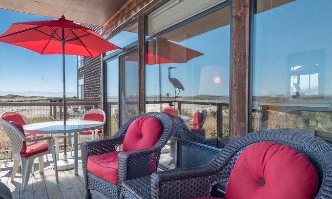 Watsonville Condo | Pajaro Dunes Resort: Pelican Point Beach Condo - Beach, Ocean & River Views