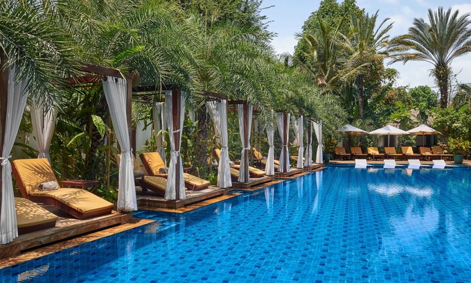 Daun Penh Hotel | Palace Gate Hotel & Resort By EHM