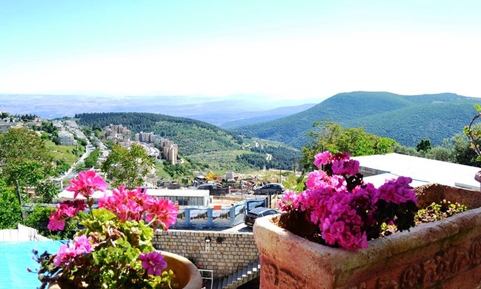 Safed Old City Hotel | Palacio Domain Safed Stylish European Boutique Hotel