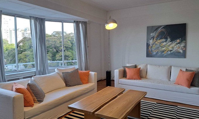 Retiro Apartment | Palacio Maipu | Spacious 4BR in Buenos Aires