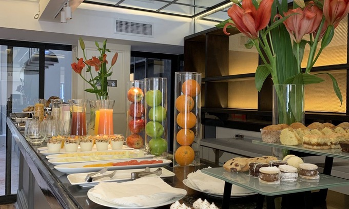 Retiro Hotel | Palacio Paz Hotel