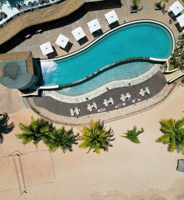 Ambondrona Resort | Palm Beach Resort & Spa