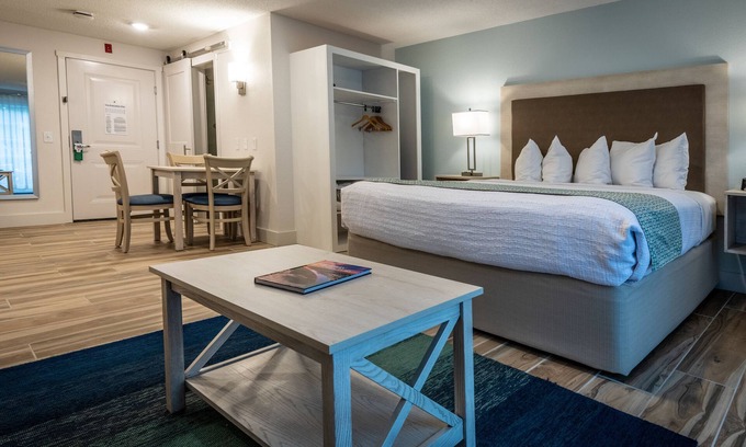 Hilton Head Island Hotel | Palmera Inn and Suites