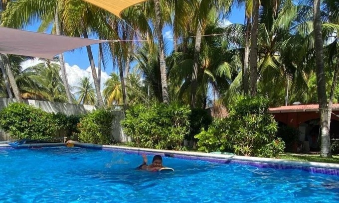 Puerto El Triunfo House | Paradise Bay