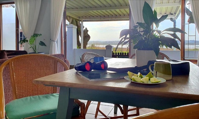 Aston Bay Apartment | Paradise Beach Cottage