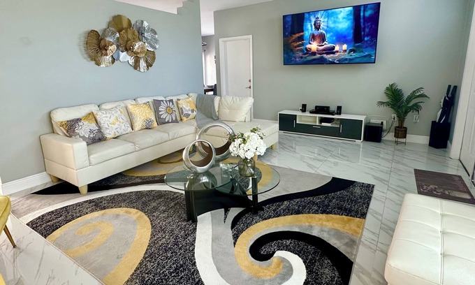 Cutler Bay House | Paradise Miami Home