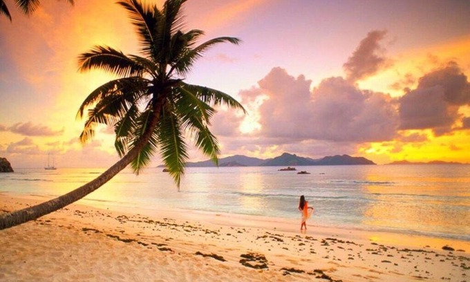 Praia Grande Apartment | Paradise pisc aquecida, wi-fi, quintal e churrasqueira