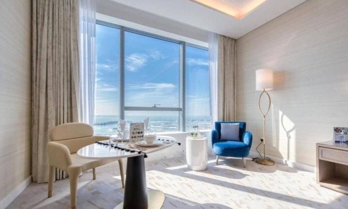 Deira Apartment | Paradise Sea View Studio with St Regis Amenities