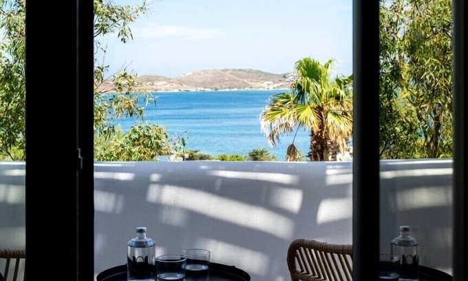 Parikia Hotel | PAREA Paros - Adults only