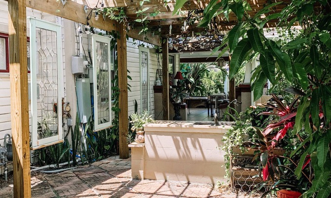 Sanford Hotel | Park Place Inn and Cottages