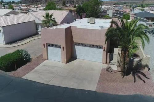 Golden Valley House | Parker River House in Private gated Moovalya Keys