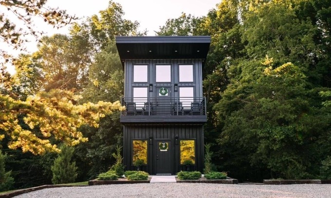 Logan Cabin | Parker's Point by Creative Cabins