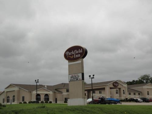 Warsaw Hotel | Parkfield Inn - Warsaw