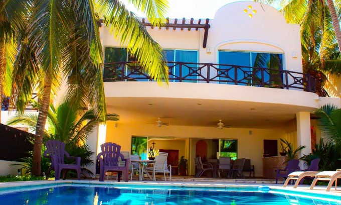 Progreso Municipality House | Paros a gulf of Mexico paradise