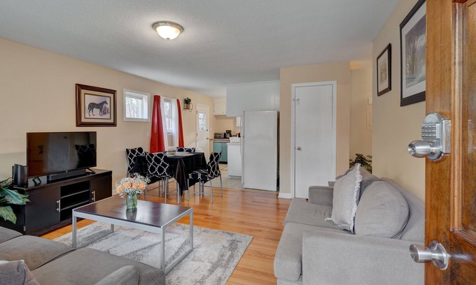 Durham House | Parthenia 3BR@American Village - Private cul-de-sac home