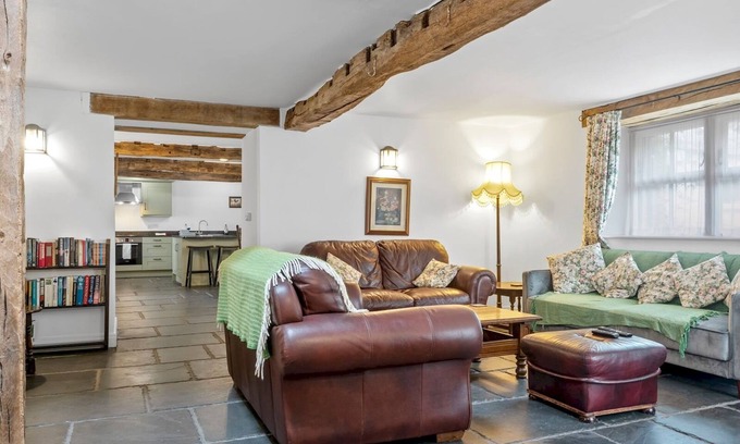 Penny Bridge House | Pass the Keys | Cosy 2 bedroom cottage near Coniston water