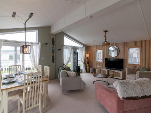 Whitley Bay House | Pass the Keys Cozy 2-Bed Lodge by the Sea – Whitley Bay Retreat