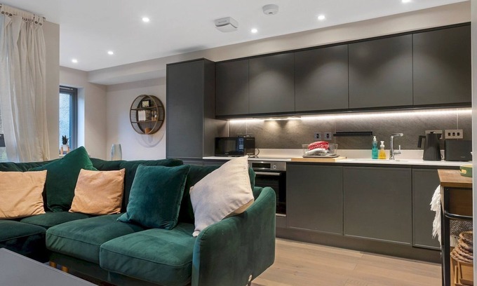 Backbarrow Apartment | Pass the Keys | Exceptional 3 Bedroom River View Apartment