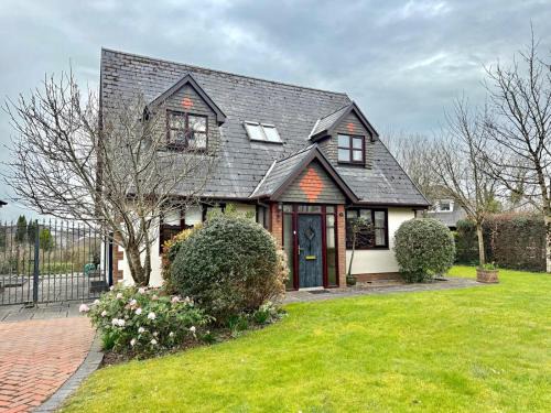 Mumbles House | Pass the Keys Kiln Cottage Langland home