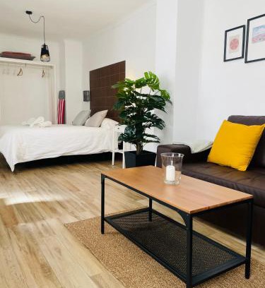 Valle de Abdalagis Apartment | Patio de Los Barberos 2