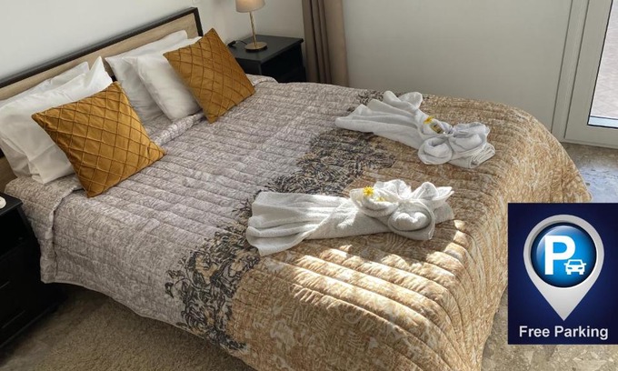 Paralia Apartment | Patras Golden Suite