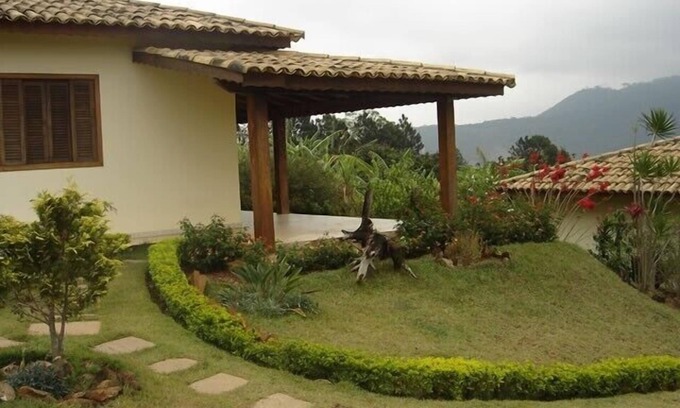 Chacaras Fernao Dias House | Peaceful and cozy farmhouse Illuminated swimming pool Sauna Barbecue Wi-Fi