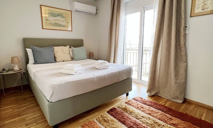 Palaio Faliro Apartment | Peaceful Apartment by Flisvos Marina - Athenian Homes, Athenian Homes