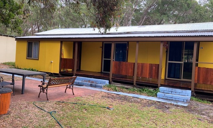 Peaceful Bay Ski Chalet | Peaceful bay chalets -Chalet 7B