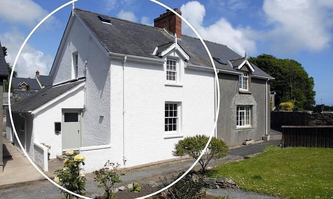 Stackpole Cottage | Peaceful cottage ideal for access to the Stackpole Estate and the Coastal Path