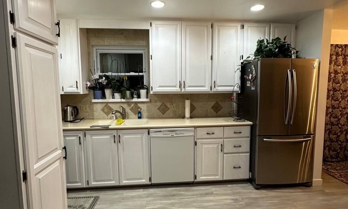 Northglenn House | Peaceful Getaway with Backyard Oasis