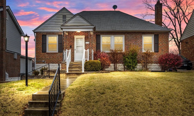 Overland House | Peaceful Home in Safe Area, Near Hospitals and Airport