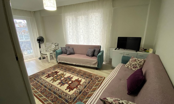 Canakkale Apartment | Peaceful Home with Center in Charming Çanakkale