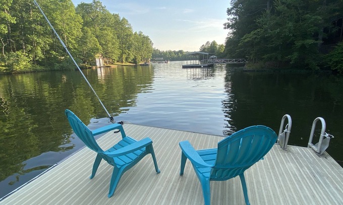 Wedowee House | Peaceful Lake Getaway