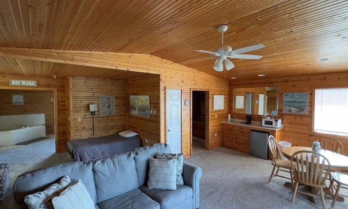 Alger Cabin | Peaceful Log Cabin Perfect for Cozy Couples' Retreat | Scenic Riverfront