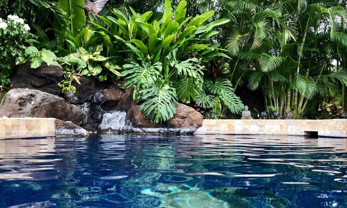 'Aina Haina House | Peaceful Luxury Home, pool, gourmet kitchen. Text 808-781-1741 for availability